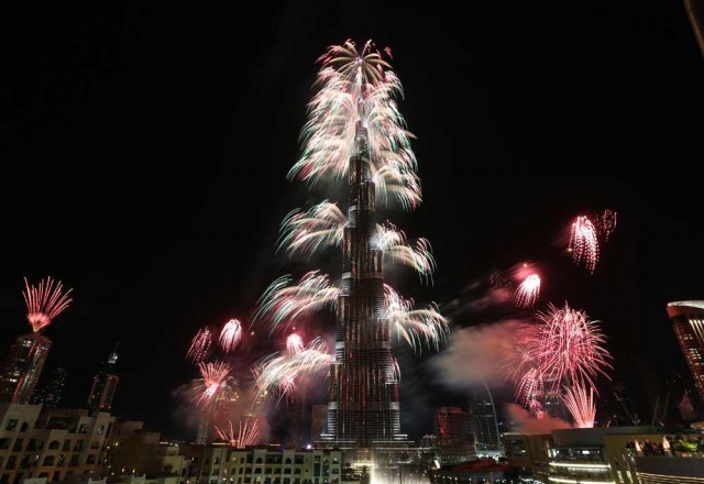 PHOTOS: Dubai's record breaking NYE fireworks-2